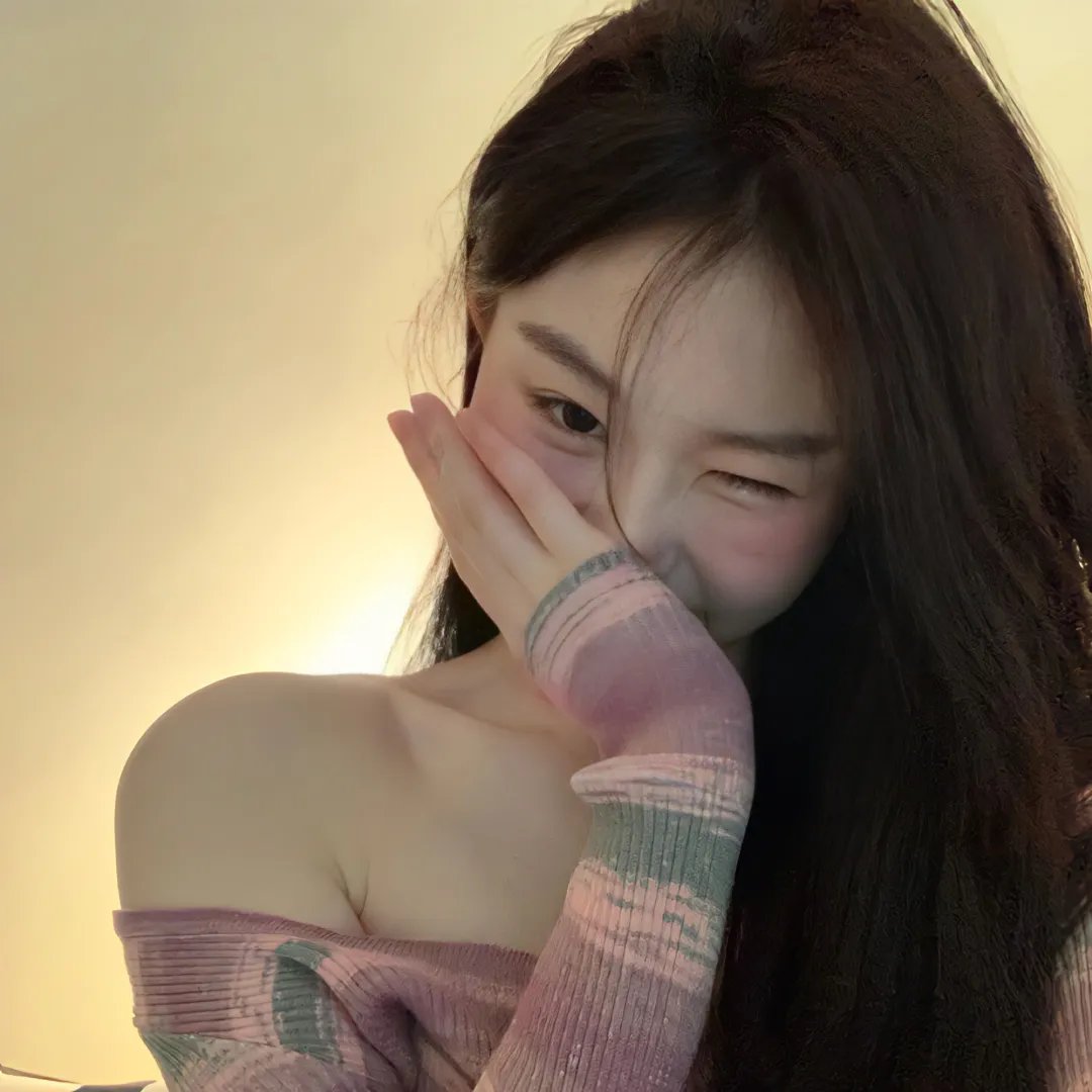 和死对头同居后我被撩疯了